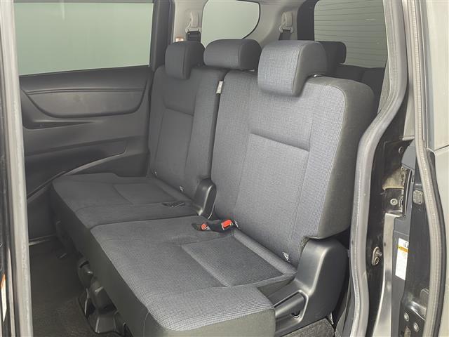 シエンタ ハイブリッドG 社外ナビ フルセグTV Bluetooth バックモニター 衝突軽減ブレーキ 両側電動スライドドア LEDヘッドランプ フォグライト 純正16インチアルミホイール フルエアロ ETC スマートキー(34枚目)