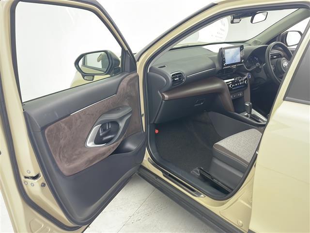 ヤリスクロス ハイブリッドZ ワンオーナー 純正9型ディスプレイオーディオ バックモニター ETC2.0 シートヒーター ドラレコ ブラインドスポットモニター 衝突軽減ブレーキ LEDライト アダプティブクルーズコントロール(38枚目)