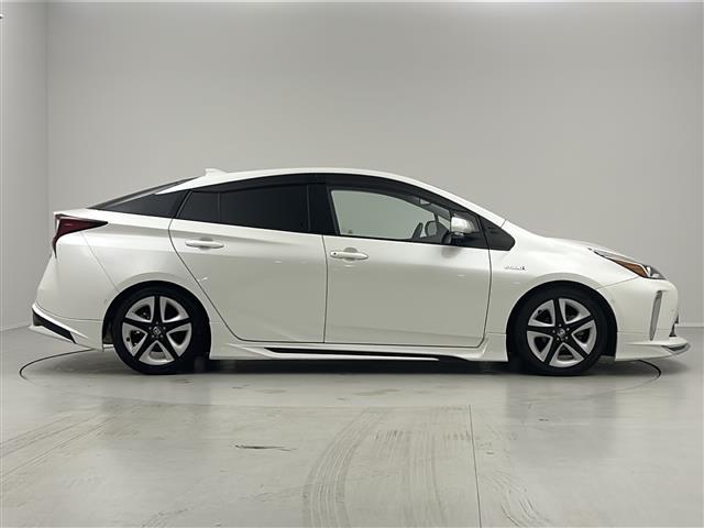プリウス Aツーリングセレクション モデリスタエアロ TRDマフラー TEIN車高調 純正9インチナビ バックカメラ 衝突軽減ブレーキ レーダークルーズコントロール 革シート シートヒーター 前後ドライブレコーダ― ETC LEDライト(40枚目)