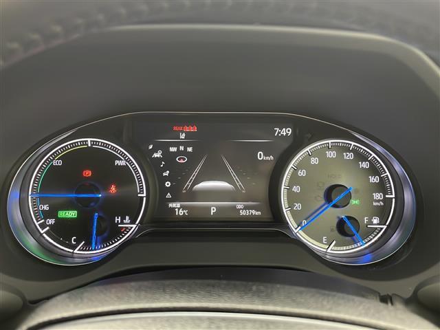 ハリアーハイブリッド Ｚ　レザーパッケージ　純正ナビ　電動リアゲート　パノラミックビューモニター　デジタルインナーミラー　ブラインドスポットモニター　レーダークルーズコントロール　レーンキープアシスト　シートヒーター　ステアリングヒーター（15枚目）