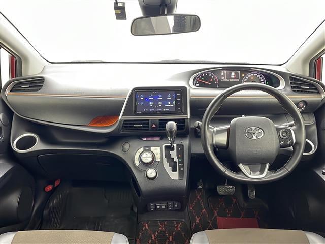 シエンタ G クエロ ナビ フルセグTV Bluetooth バックモニター 両側電動スライドドア 衝突軽減ブレーキ レーンキープアシスト LEDライト シートヒーター ステアリングヒーター ビルトインETC ドラレコ(2枚目)