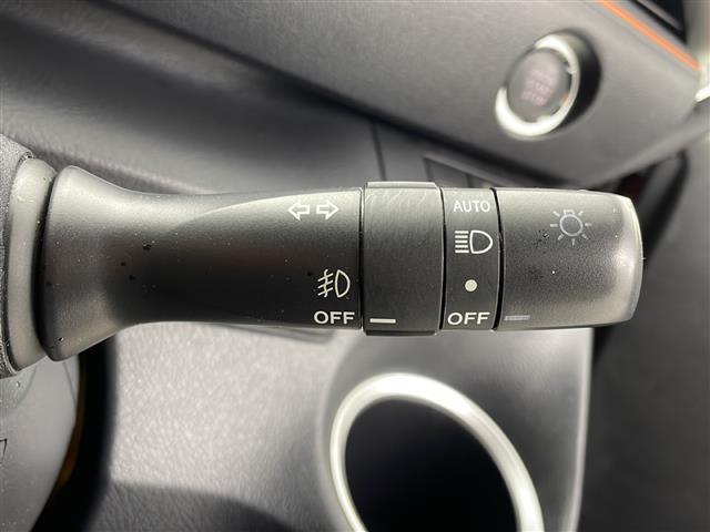 シエンタ G クエロ ナビ フルセグTV Bluetooth バックモニター 両側電動スライドドア 衝突軽減ブレーキ レーンキープアシスト LEDライト シートヒーター ステアリングヒーター ビルトインETC ドラレコ(28枚目)