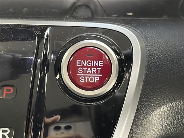 ガラスコーティング、ナビゲーション、ＥＴＣなど、その他のパーツの取り付けお見積もりのご相談も承っております！！クルマのこと何でもお任せください！