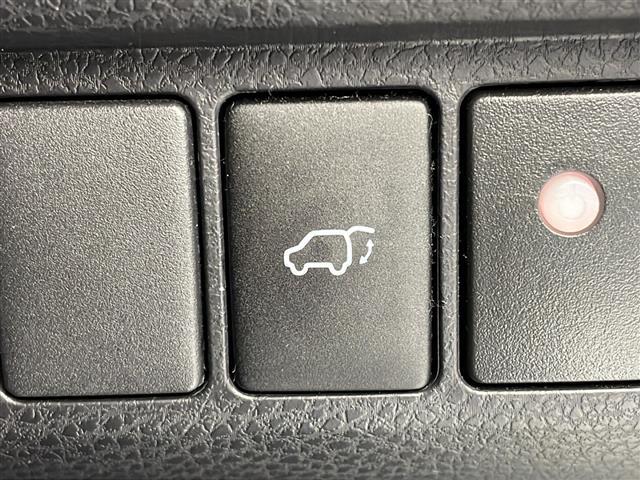 ハリアー プレミアム 純正9型ナビ バックモニター フルセグTV 衝突軽減ブレーキ LEDライト 電動リアゲート ETC 追従クルコン パワーシート クリアランスソナー 横滑り防止装置 純正アルミ ドライブレコーダー(7枚目)