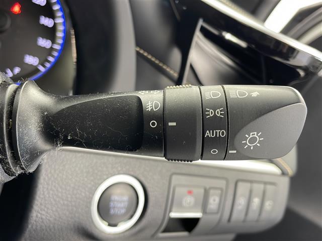 ハリアー プレミアム 純正9型ナビ バックモニター フルセグTV 衝突軽減ブレーキ LEDライト 電動リアゲート ETC 追従クルコン パワーシート クリアランスソナー 横滑り防止装置 純正アルミ ドライブレコーダー(29枚目)