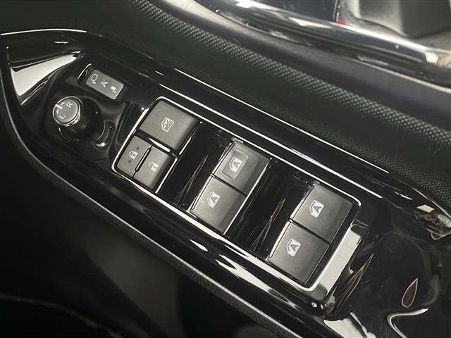 ヴォクシー ZS 煌II 純正ナビ フルセグ再生可能 バックカメラ 両側電動スライドドア クルーズコントロール 純正16インチAW 純正フロアマット ビルトインETC LEDヘッドライト USB端子(8枚目)