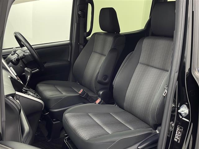 ヴォクシー ZS 煌 純正9インチナビ バックカメラ フルセグTV アダプティブクルーズコントロール LEDライト 両側電動スライドドア 衝突軽減ブレーキ レーンキープアシスト フリップダウンモニター 純正16インチAW(22枚目)