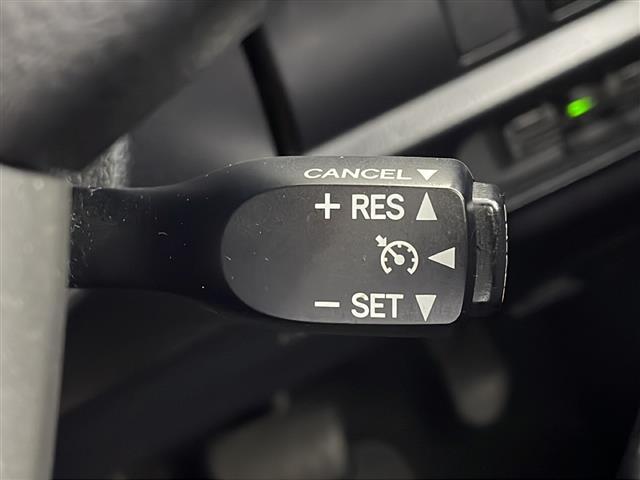 ヴォクシー ハイブリッドZS 煌II 11インチナビ フルセグTV バックモニター 両側電動スライドドア LEDライト ETC 前後ドライブレコーダー アダプティブクルーズコントロール シートヒーター(D+N席) 衝突軽減ブレーキ(12枚目)