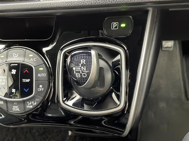 ヴォクシー ハイブリッドZS 煌II 11インチナビ フルセグTV バックモニター 両側電動スライドドア LEDライト ETC 前後ドライブレコーダー アダプティブクルーズコントロール シートヒーター(D+N席) 衝突軽減ブレーキ(15枚目)