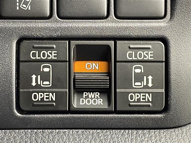 ヴォクシー ハイブリッドZS 煌III 純正10インチSDナビ バックカメラ ETC 前後ドラレコ LEDライト オートライト オートマチックハイビーム 追従クルコン 両側電動パワスラ シートヒーター レーンキープアシスト 横滑り防止装置(5枚目)