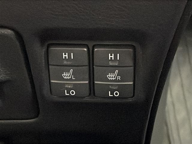 ヴォクシー ハイブリッドZS 煌III 純正10インチSDナビ バックカメラ ETC 前後ドラレコ LEDライト オートライト オートマチックハイビーム 追従クルコン 両側電動パワスラ シートヒーター レーンキープアシスト 横滑り防止装置(8枚目)