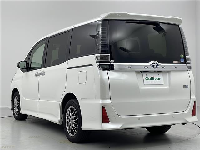 ヴォクシー ハイブリッドZS 煌III 純正10インチSDナビ バックカメラ ETC 前後ドラレコ LEDライト オートライト オートマチックハイビーム 追従クルコン 両側電動パワスラ シートヒーター レーンキープアシスト 横滑り防止装置(20枚目)