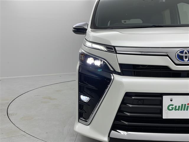 ヴォクシー ハイブリッドZS 煌III 純正10インチSDナビ バックカメラ ETC 前後ドラレコ LEDライト オートライト オートマチックハイビーム 追従クルコン 両側電動パワスラ シートヒーター レーンキープアシスト 横滑り防止装置(43枚目)