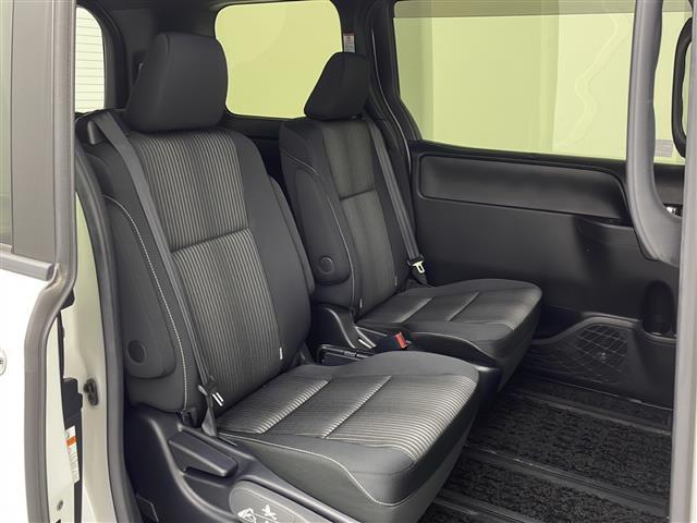 ヴォクシー ハイブリッドZS 煌II 純正SDナビ バックカメラ ETC2.0 前後ドラレコ 追従クルコン LEDライト オートライト オートマチックハイビーム コーナーセンサー 両側電動パワスラ 横滑り防止装置 レーンキープアシスト(15枚目)