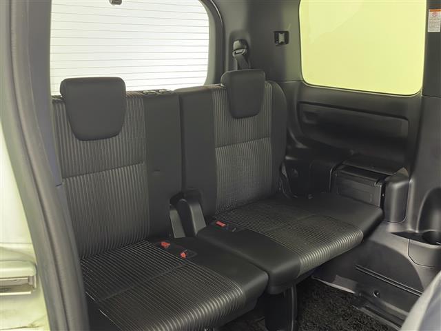 ヴォクシー ハイブリッドZS 煌II 純正SDナビ バックカメラ ETC2.0 前後ドラレコ 追従クルコン LEDライト オートライト オートマチックハイビーム コーナーセンサー 両側電動パワスラ 横滑り防止装置 レーンキープアシスト(16枚目)