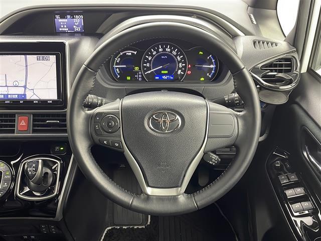 ヴォクシー ハイブリッドZS 煌II 純正SDナビ バックカメラ ETC2.0 前後ドラレコ 追従クルコン LEDライト オートライト オートマチックハイビーム コーナーセンサー 両側電動パワスラ 横滑り防止装置 レーンキープアシスト(24枚目)