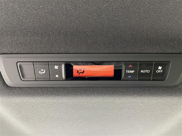 ヴォクシー ハイブリッドZS 煌II 純正SDナビ バックカメラ ETC2.0 前後ドラレコ 追従クルコン LEDライト オートライト オートマチックハイビーム コーナーセンサー 両側電動パワスラ 横滑り防止装置 レーンキープアシスト(30枚目)