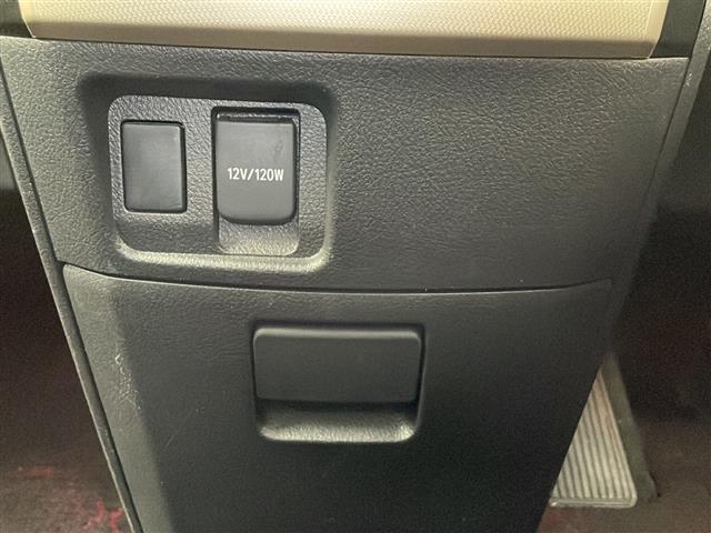 ヴェルファイア ２．４Ｚ　ゴールデンアイズＩＩ　純正ナビ　フルセグＴＶ　バックモニター　電動リアゲート　両側電動スライドドア　クルコン　パーキングアシスト　コーナーセンサー　純正１８インチアルミホイール　純正フロアマット　ＥＴＣ　スマートキー（16枚目）