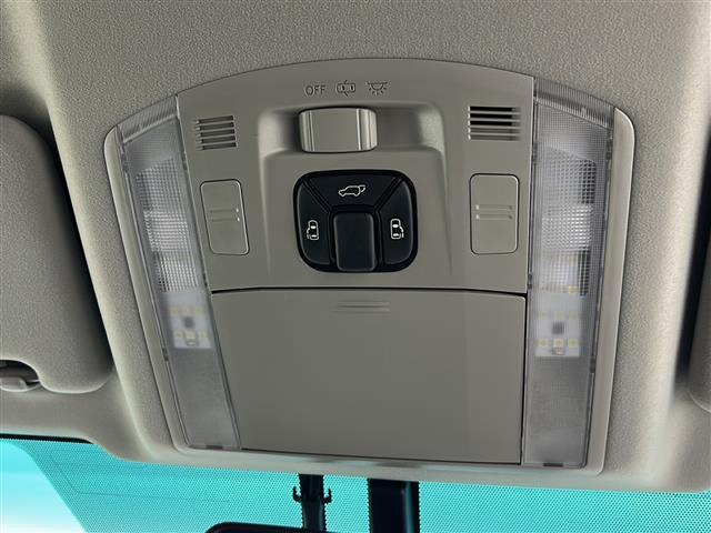 ヴェルファイア ２．４Ｚ　ゴールデンアイズＩＩ　純正ナビ　フルセグＴＶ　バックモニター　電動リアゲート　両側電動スライドドア　クルコン　パーキングアシスト　コーナーセンサー　純正１８インチアルミホイール　純正フロアマット　ＥＴＣ　スマートキー（18枚目）