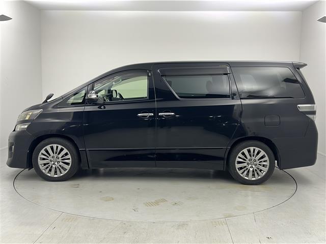 ヴェルファイア ２．４Ｚ　ゴールデンアイズＩＩ　純正ナビ　フルセグＴＶ　バックモニター　電動リアゲート　両側電動スライドドア　クルコン　パーキングアシスト　コーナーセンサー　純正１８インチアルミホイール　純正フロアマット　ＥＴＣ　スマートキー（37枚目）