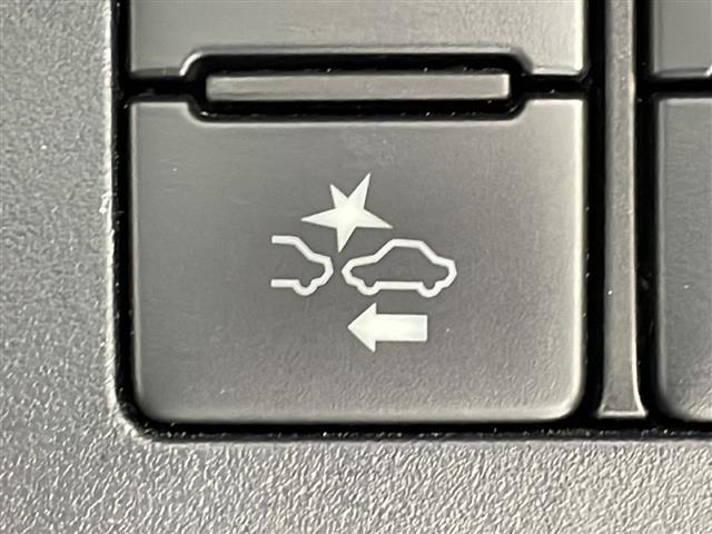 シエンタ Ｇ　クエロ　純正９型ナビ　全方位カメラ　フルセグＴＶ　Ｂｌｕｅｔｏｏｔｈ　両側電動スライドドア　ＬＥＤヘッドランプ　トヨタセーフティセンス　レーンキープアシスト　シートヒーター　ステアリングヒーター　ＥＴＣ（9枚目）