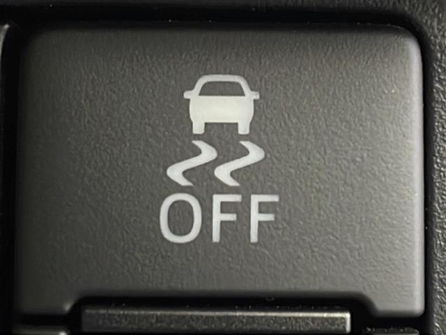 ルーミー カスタムＧ　純正９型ディスプレイオーディオ　パノラミックビューモニター　フルセグＴＶ　衝突軽減ブレーキ　両側電動スライドドア　シートヒーター　追従クルコン　ＥＴＣ２．０　クリアランスソナー　ドライブレコーダー（9枚目）