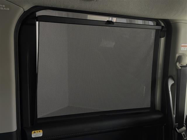 ルーミー カスタムＧ　純正９型ディスプレイオーディオ　パノラミックビューモニター　フルセグＴＶ　衝突軽減ブレーキ　両側電動スライドドア　シートヒーター　追従クルコン　ＥＴＣ２．０　クリアランスソナー　ドライブレコーダー（38枚目）