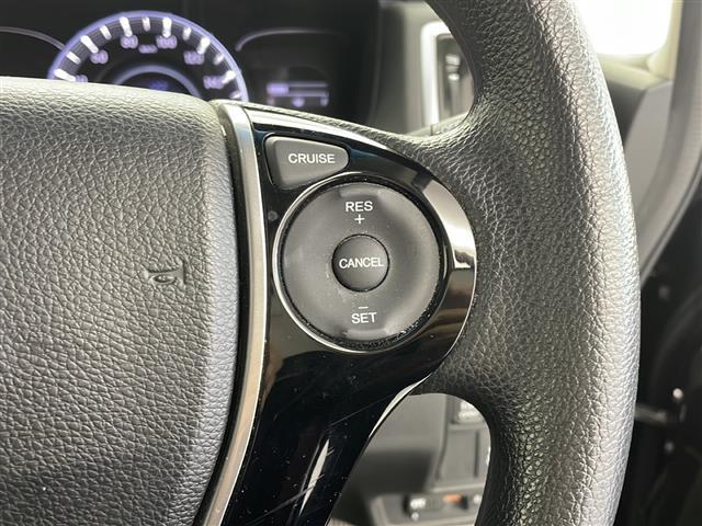 オデッセイ G・エアロパッケージ 純正ナビ フルセグTV バックモニター 両側電動スライドドア クルコン スマートキー ETC オートライト 横滑り防止装置 プッシュスタート エアロ 純正17インチアルミホイール 純正フロアマット(10枚目)