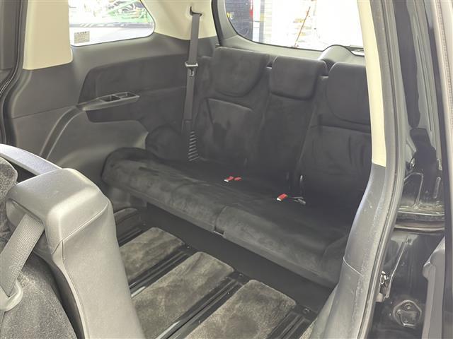 オデッセイ G・エアロパッケージ 純正ナビ フルセグTV バックモニター 両側電動スライドドア クルコン スマートキー ETC オートライト 横滑り防止装置 プッシュスタート エアロ 純正17インチアルミホイール 純正フロアマット(35枚目)