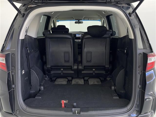 オデッセイ G・エアロパッケージ 純正ナビ フルセグTV バックモニター 両側電動スライドドア クルコン スマートキー ETC オートライト 横滑り防止装置 プッシュスタート エアロ 純正17インチアルミホイール 純正フロアマット(37枚目)