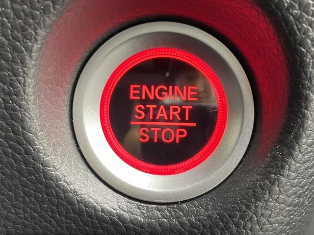 Ｎ－ＢＯＸ Ｌ・ターボ　純正８型ナビ　バックモニター　フルセグＴＶ　衝突軽減ブレーキ　両側電動スライドドア　ＬＥＤライト　シートヒーター　コーナーセンサー　ビルトインＥＴＣ　横滑り防止装置　スマートキー　純正アルミホイール（7枚目）