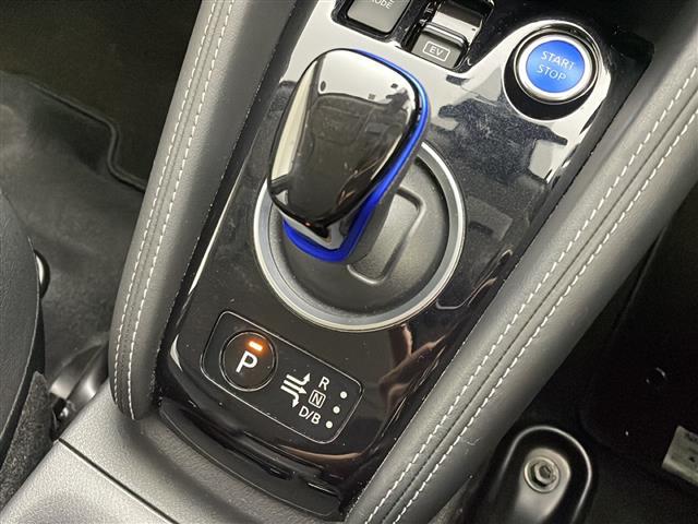 キックス Ｘ　純正９型ナビ　パノラミックビューモニター　衝突軽減ブレーキ　追従クルコン　ドライブレコーダー　デジタルインナーミラー　ＬＥＤライト　スマートキー　ルーフレール　プッシュスタート　ビルトインＥＴＣ（19枚目）