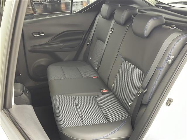 キックス Ｘ　純正９型ナビ　パノラミックビューモニター　衝突軽減ブレーキ　追従クルコン　ドライブレコーダー　デジタルインナーミラー　ＬＥＤライト　スマートキー　ルーフレール　プッシュスタート　ビルトインＥＴＣ（28枚目）