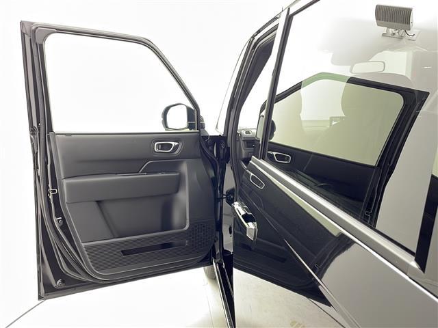 ステップワゴン ｅ：ＨＥＶスパーダ　登録済未使用車　純正１１型ナビ　フルセグＴＶ　バックモニター　両側電動スライドドア　追従クルコン　ＬＥＤライト　フォグランプ　シートヒーター　衝突被害軽減ブレーキ　１５．６型後席モニター　スマートキー（38枚目）