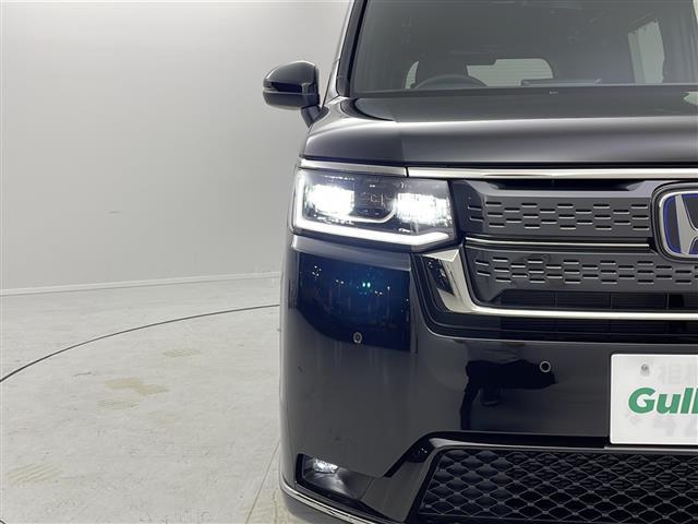 ステップワゴン ｅ：ＨＥＶスパーダ　登録済未使用車　純正１１型ナビ　フルセグＴＶ　バックモニター　両側電動スライドドア　追従クルコン　ＬＥＤライト　フォグランプ　シートヒーター　衝突被害軽減ブレーキ　１５．６型後席モニター　スマートキー（43枚目）