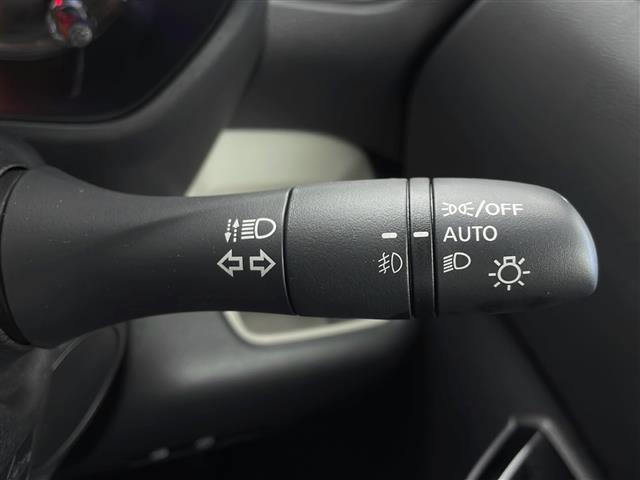 デリカミニ Ｔ　プレミアム　届出済未使用車　純正９型ディスプレイオーディオ　衝突軽減ブレーキ　マイパイロット　追従クルコン　レーンキープアシスト　パノラミックビューモニター　両側電動スライドドア　前席シートヒーター　スマートキー（12枚目）