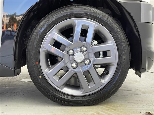 デリカミニ Ｔ　プレミアム　届出済未使用車　純正９型ディスプレイオーディオ　衝突軽減ブレーキ　マイパイロット　追従クルコン　レーンキープアシスト　パノラミックビューモニター　両側電動スライドドア　前席シートヒーター　スマートキー（17枚目）