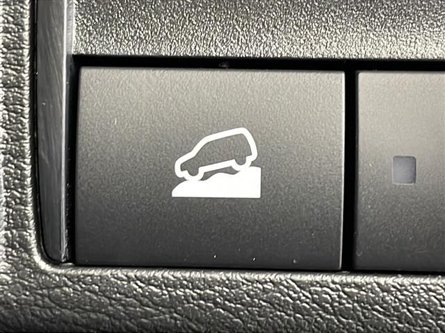 デリカミニ Ｔ　プレミアム　届出済未使用車　純正９型ディスプレイオーディオ　衝突軽減ブレーキ　マイパイロット　追従クルコン　レーンキープアシスト　パノラミックビューモニター　両側電動スライドドア　前席シートヒーター　スマートキー（23枚目）