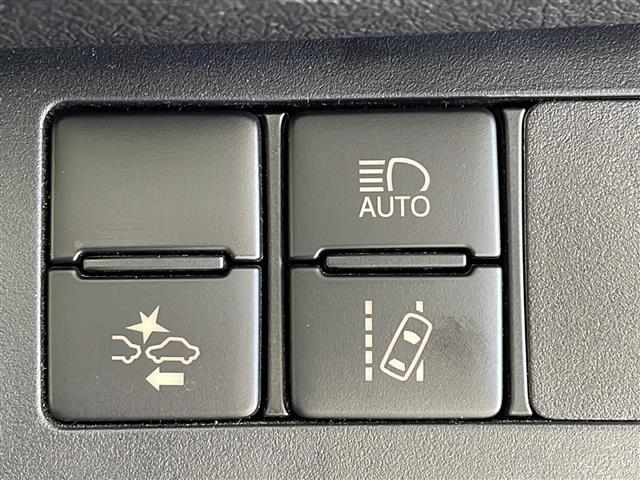 シエンタ ハイブリッド ファンベースG 衝突軽減ブレーキ 純正SDナビ ワンセグTV バックカメラ ドライブレコーダー 両側電動スライドドア クルーズコントロール LEDヘッドライト オートハイビーム 純正フロアマット ドアバイザー ETC(12枚目)