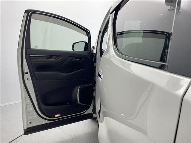 アルファード ２．５Ｓ　Ｃパッケージ　純正１０インチナビ　バックモニター　ＥＴＣ２．０　ドラレコ　ＬＥＤライト　追従クルコン　ステアリングヒーター　シートエアコン　両側電動スライドドア　サンルーフ　ＴＲＤエアロ　フリップダウンモニター（38枚目）