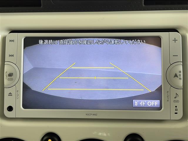 FJクルーザー ベースグレード 純正ナビ バックモニター ETC ドラレコ LEDライト フォグランプ 横滑り防止装置 コーナーセンサー RAYS17インチアルミホイール 純正フロアマット ルーフレール(4枚目)