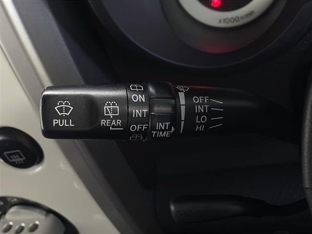 FJクルーザー ベースグレード 純正ナビ バックモニター ETC ドラレコ LEDライト フォグランプ 横滑り防止装置 コーナーセンサー RAYS17インチアルミホイール 純正フロアマット ルーフレール(24枚目)