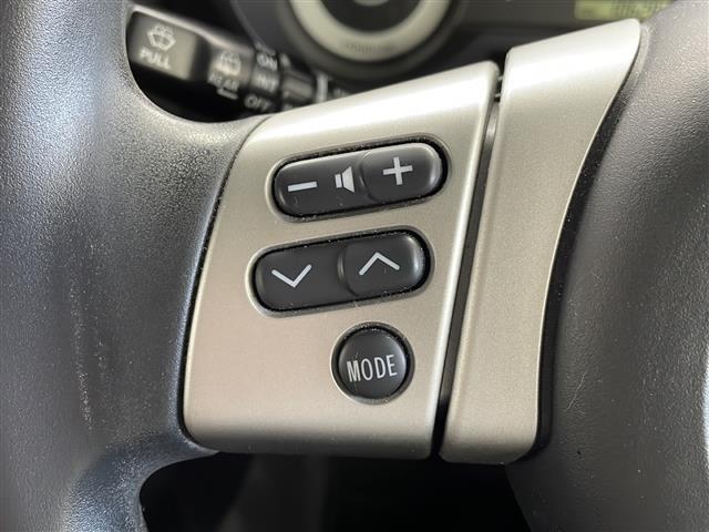 FJクルーザー ベースグレード 純正ナビ バックモニター ETC ドラレコ LEDライト フォグランプ 横滑り防止装置 コーナーセンサー RAYS17インチアルミホイール 純正フロアマット ルーフレール(25枚目)