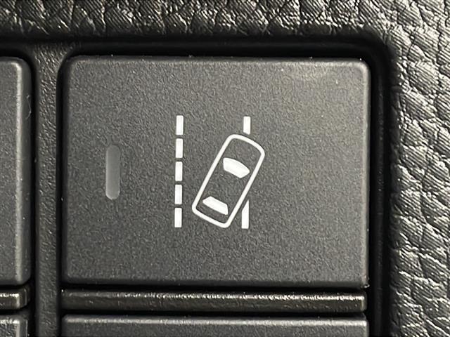 Ｎ－ＢＯＸカスタム Ｇ・ＥＸターボホンダセンシング　ホンダセンシング　純正ＳＤナビ　バックカメラ　両側電動スライドドア　レーダークルーズコントロール　ＬＥＤオートライト　ハーフレザーシート　シートヒーター　純正１５インチアルミホイール　ＥＴＣ　禁煙車（10枚目）