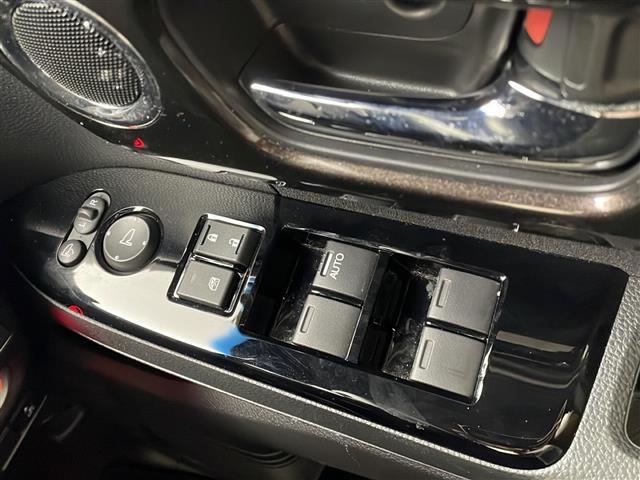 Ｎ－ＢＯＸカスタム Ｇ・ＥＸターボホンダセンシング　ホンダセンシング　純正ＳＤナビ　バックカメラ　両側電動スライドドア　レーダークルーズコントロール　ＬＥＤオートライト　ハーフレザーシート　シートヒーター　純正１５インチアルミホイール　ＥＴＣ　禁煙車（30枚目）