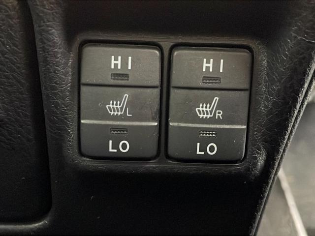 ノア ハイブリッドSi ダブルバイビーII セーフティーセンス 純正SDナビ CD DVD BT フルセグ バックカメラ 両側電動スライドドア クルーズコントロール LEDオートライト ハーフレザーシート シートヒーター ステアリングスイッチ(8枚目)