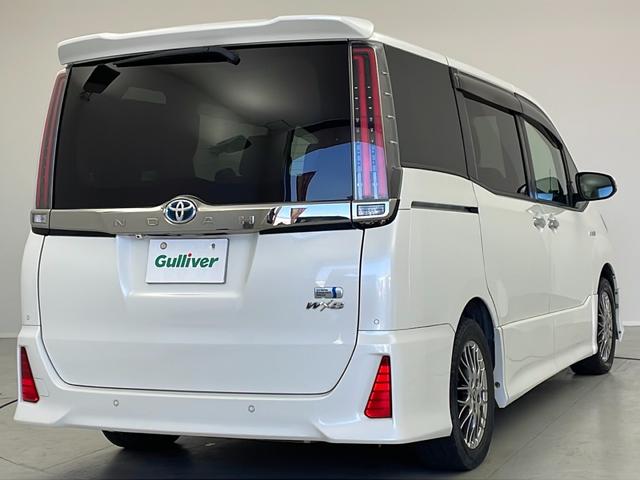 ノア ハイブリッドSi ダブルバイビーII セーフティーセンス 純正SDナビ CD DVD BT フルセグ バックカメラ 両側電動スライドドア クルーズコントロール LEDオートライト ハーフレザーシート シートヒーター ステアリングスイッチ(40枚目)