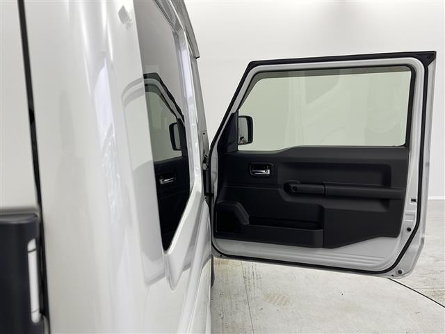 ジムニー ＸＣ　メモリナビ　フルセグＴＶ　バックモニター　ＥＴＣ　ＬＥＤライト　フォグランプ　クルコン　ステアリングスイッチ　シートヒーター　衝突被害軽減ブレーキ　レーンキープアシスト　横滑り防止装置　スマートキー（37枚目）