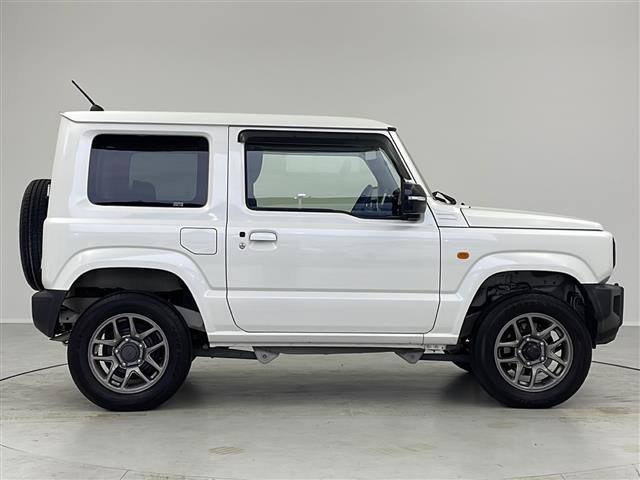 ジムニー ＸＣ　メモリナビ　フルセグＴＶ　バックモニター　ＥＴＣ　ＬＥＤライト　フォグランプ　クルコン　ステアリングスイッチ　シートヒーター　衝突被害軽減ブレーキ　レーンキープアシスト　横滑り防止装置　スマートキー（41枚目）