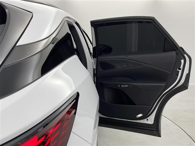 ＲＸ ＲＸ５００ｈ　Ｆスポーツパフォーマンス　１４インチ純正ディスプレイオーディオ　全周囲モニター　ＥＴＣ２．０　パノラマルーフ　追従クルコン　シートエアコン　置くだけ充電　ＢＳＭ　ＨＵＤ　ステアリングヒーター　ＬＥＤライト　コーナーセンサー（36枚目）